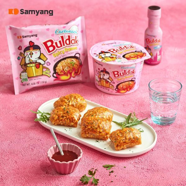 Локшина Samyang Hot Chicken Ramen Carbo (pink) 140g 6565232356 фото